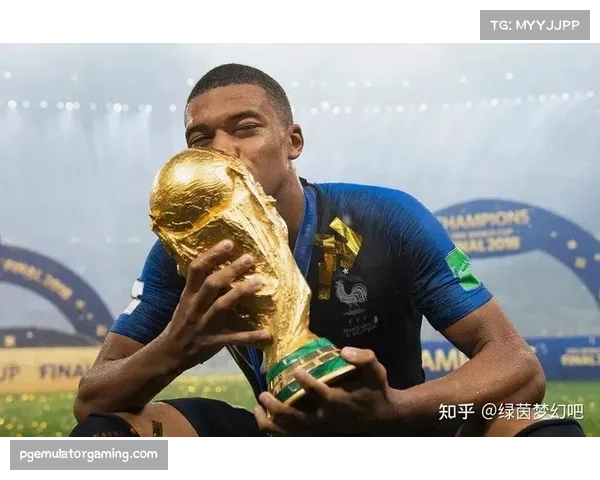 欧冠志愿者团队不可或缺 赛事顺利运行幕后英雄